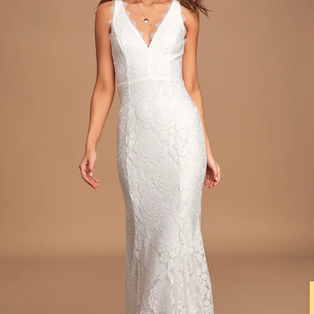Lulu’s “Lace Me Tell You” Ivory Lace Mermaid Maxi Dress- Size Small